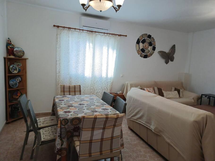 Casa Olivos, With A Pool Villa Alicante