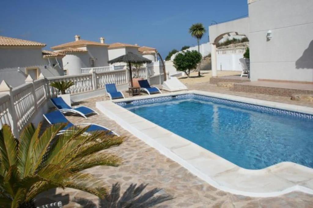 Casa Olivos, With A Pool * Alicante
